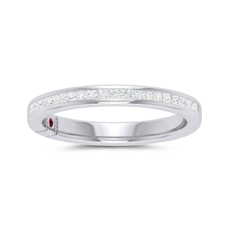 Royale Platinum Round Cut 0.25 Carat tw Diamond Band