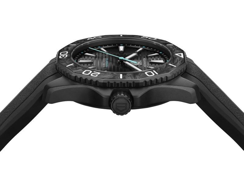 TAG Heuer Aquaracer Professional 200 Solargraph