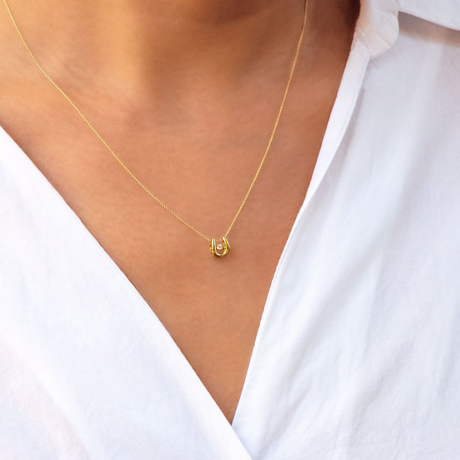 9ct Yellow Gold Round Brilliant Cut Diamond Set Necklace