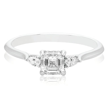 18ct White Gold Asscher & Princess Cut 0.84 ctw Diamond Ring