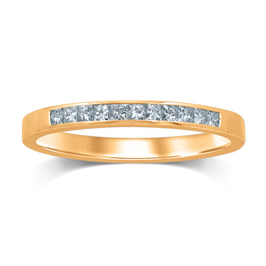 18ct Yellow Gold Princess Cut with 1/4 CARAT tw of Diamonds Ring