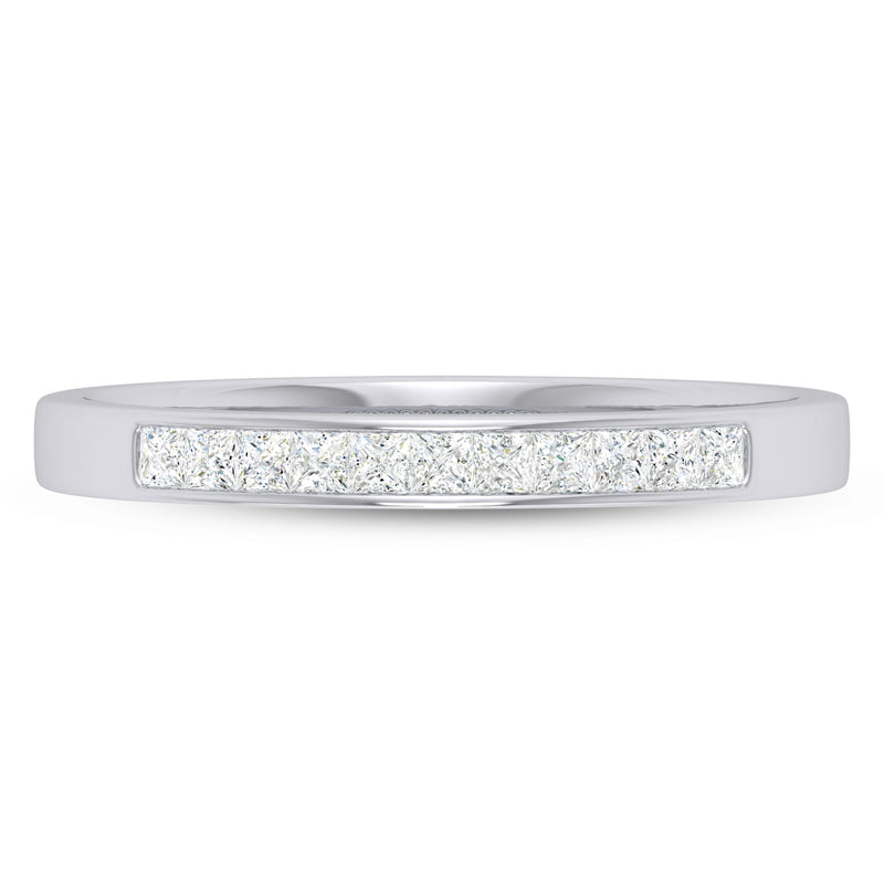 18ct White Gold Princess Cut with 1/4 CARAT tw of Diamonds Ring