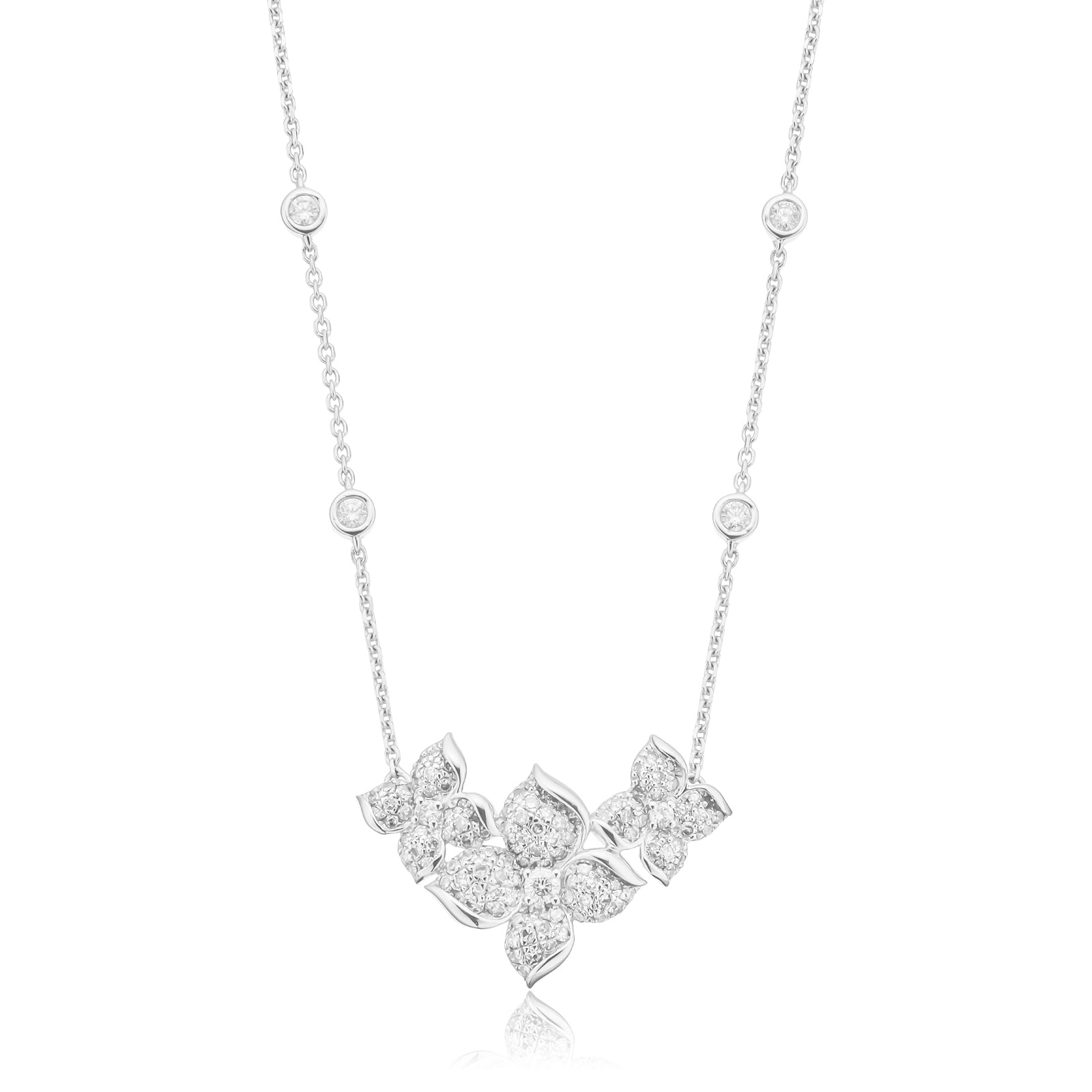 14ct White Gold Round Cut 0.50 ctw Flower Diamond Necklace