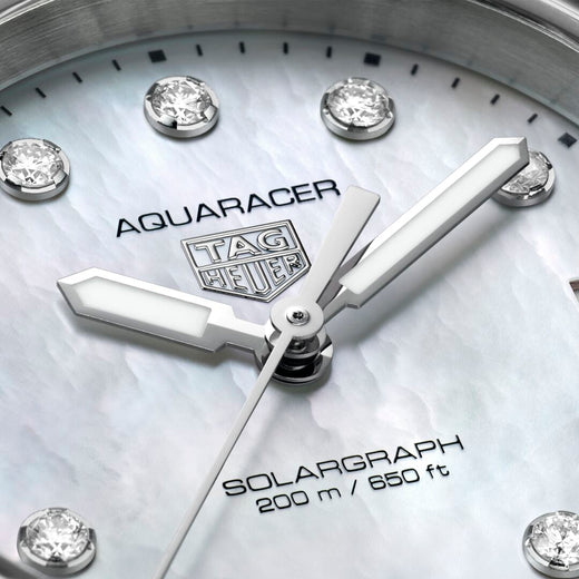 TAG HEUER AQUARACER PROFESSIONAL 200 SOLARGRAPH
