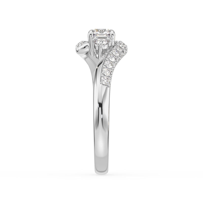 18ct White Gold Round Cut 0.50 Carat tw Diamond Ring
