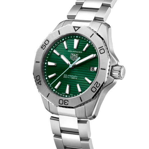 TAG Heuer Aquaracer Professional 200 Solargraph