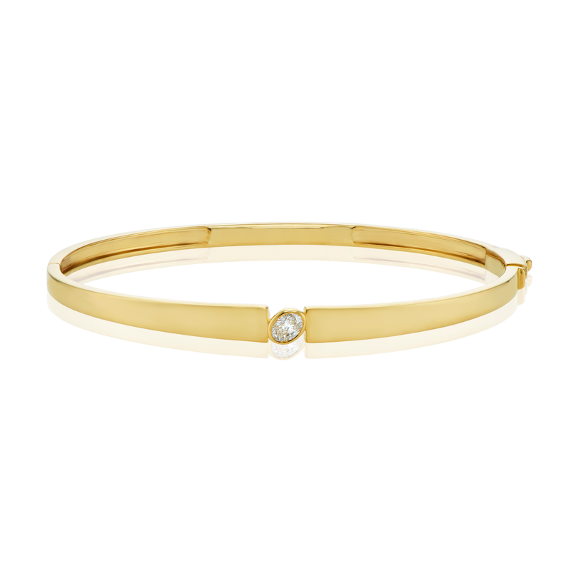 9ct Yellow Gold Oval Cut 0.20 ctw Diamond Bangle