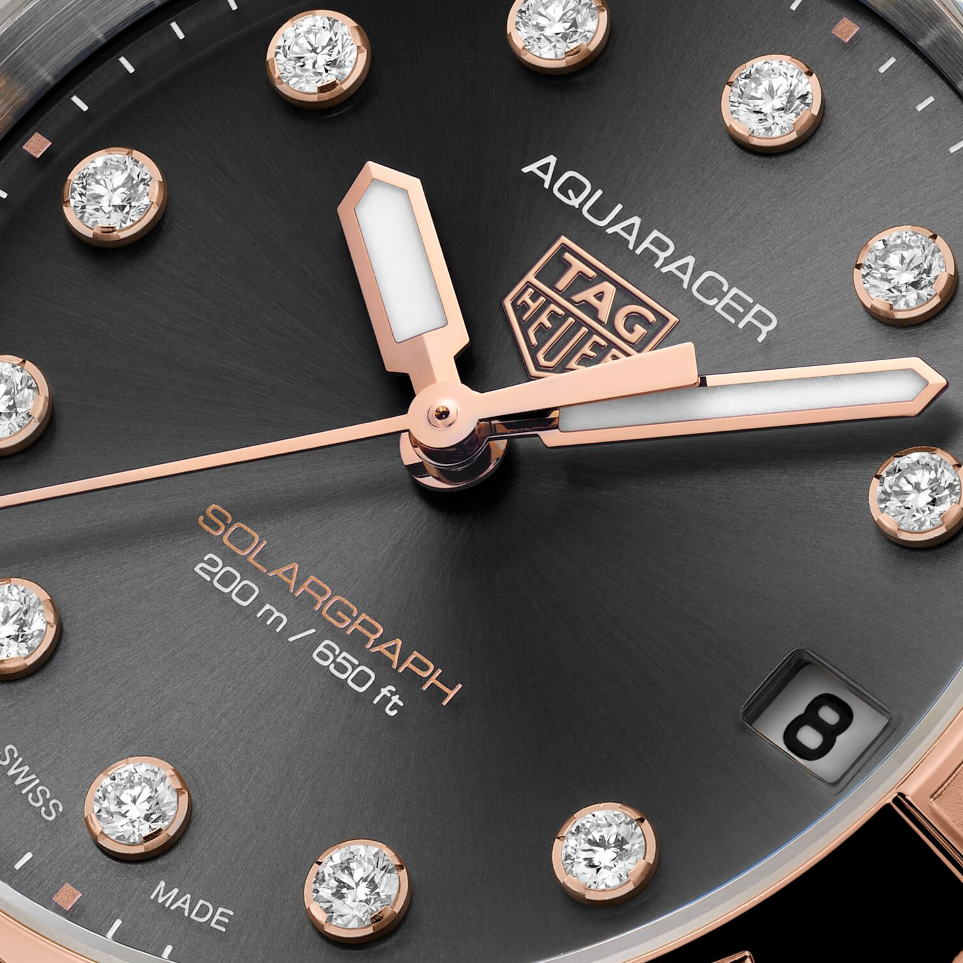 TAG Heuer Aquaracer Professional 200 Solargraph