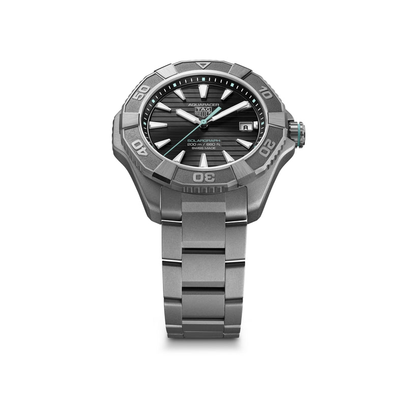 TAG Heuer Aquaracer Professional 200 Solargraph
