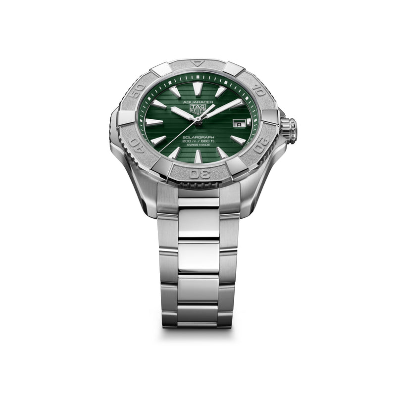 TAG Heuer Aquaracer Professional 200 Solargraph
