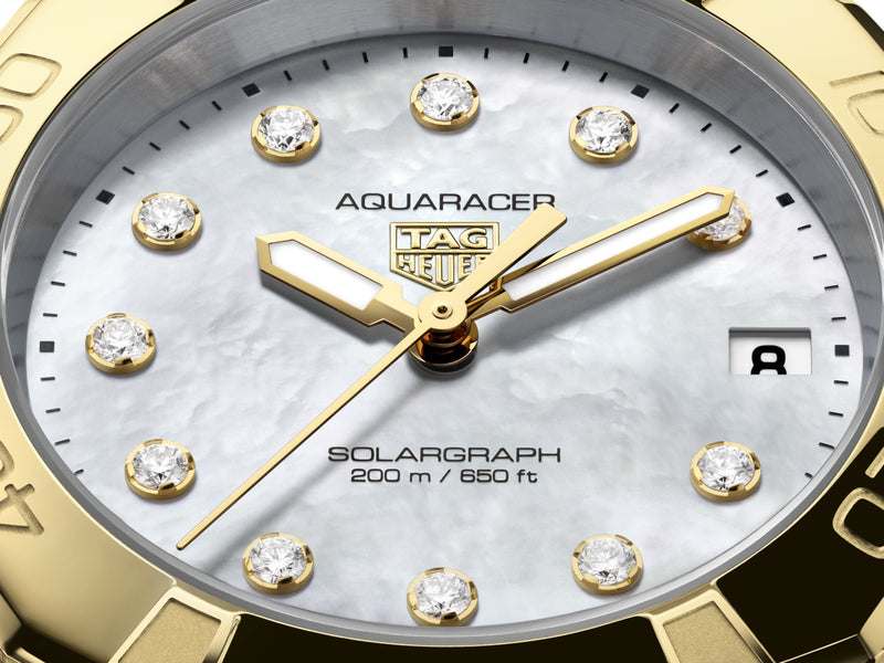 TAG Heuer Aquaracer Professional 200 Solargraph