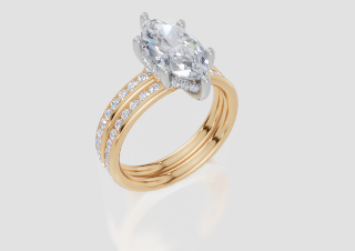 18ct Yellow Gold Marquise Cut 2.42 Carat tw of  Diamond Ring and 18ct Yellow Gold 0.36 Carat tw of   Diamond Band