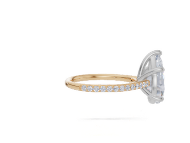 18ct Yellow Gold Pear Cut 4.33 Carat tw of Lab-Grown Diamond Ring