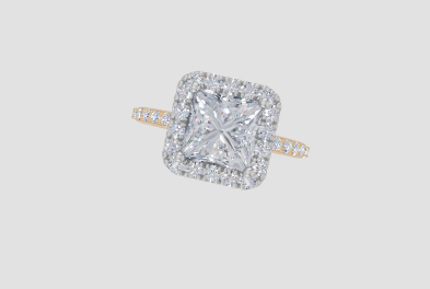 18ct Yellow Gold Princess Cut 2.67 Carat tw of Lab-Grown Diamond Ring
