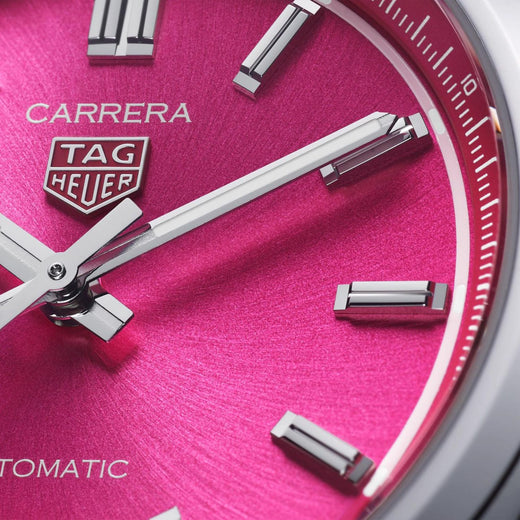 TAG HEUER CARRERA