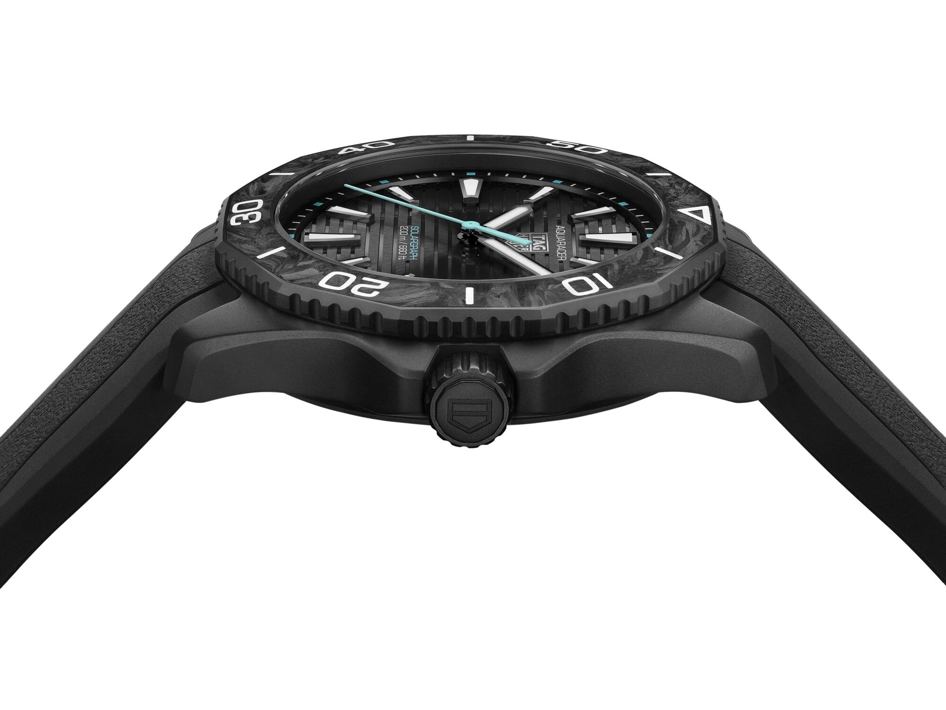 TAG Heuer Aquaracer Professional 200 Solargraph