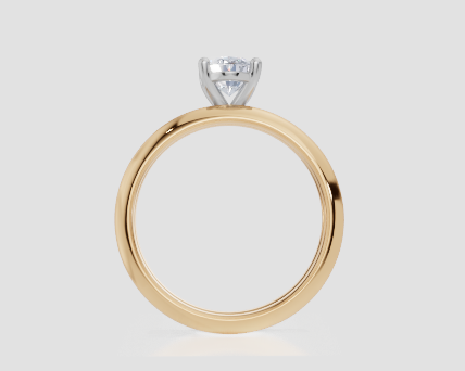 18ct Yellow Gold Oval Cut 1.00 Carat of  Diamond Ring and 18ct Yellow Gold  Band