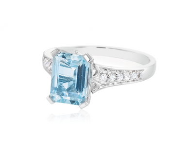 18ct White Gold Emerald Cut Aquamarine with 0.09 CARAT tw of Diamonds Ring