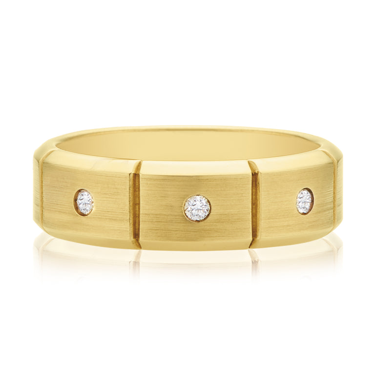 9ct Yellow Gold Round Brilliant Cut with 0.10 CARAT tw of Diamonds Ring