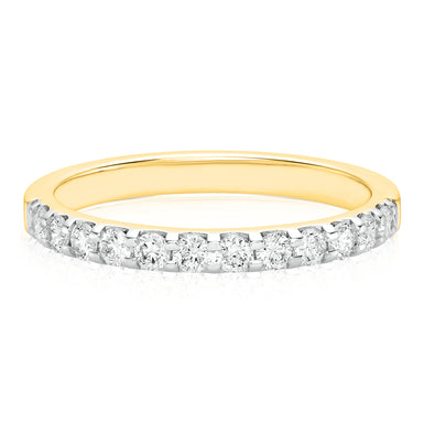 18ct Yellow Gold Round Brilliant Cut with 1/3 CARAT tw of Diamonds Ring