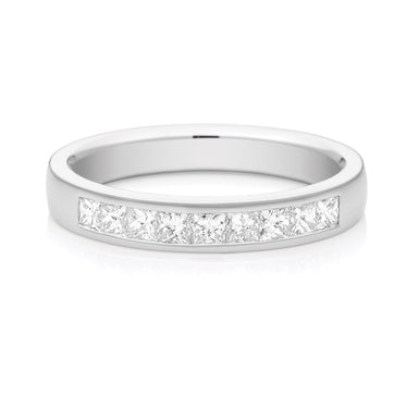 18ct White Gold with 1/2 CARAT tw of Diamonds Ring