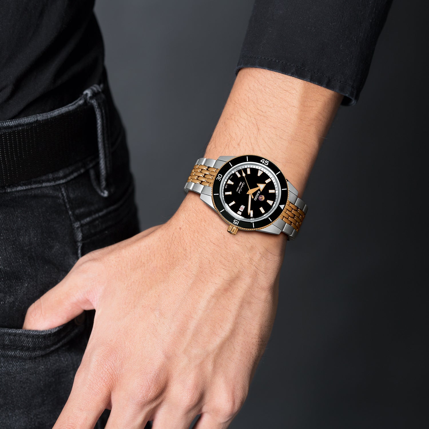 Rado Captain Cook XL Watch R32137153